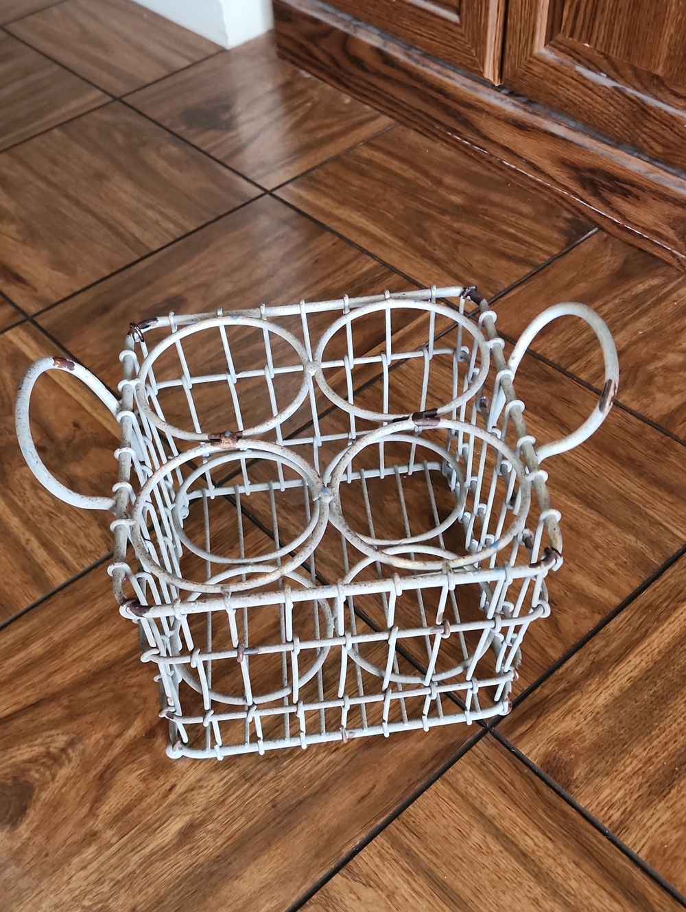 Vintage-Style Gray Metal Bottle Caddy - Home Accents